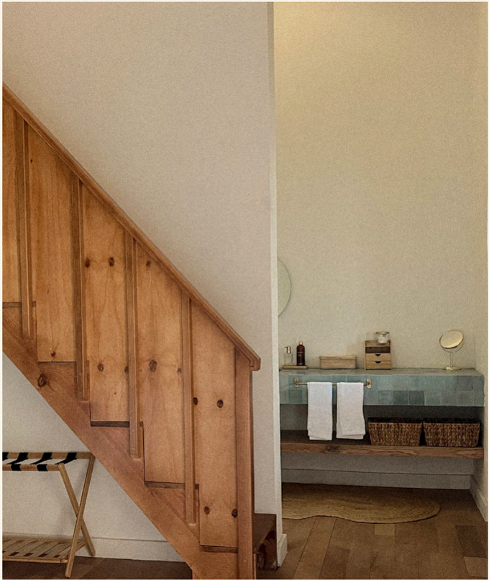 King Bed (shared with upper level mezzanine - 2 rooms available)